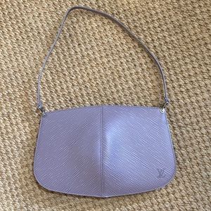 Louis Vuitton Demi Lune Pochette - Epi